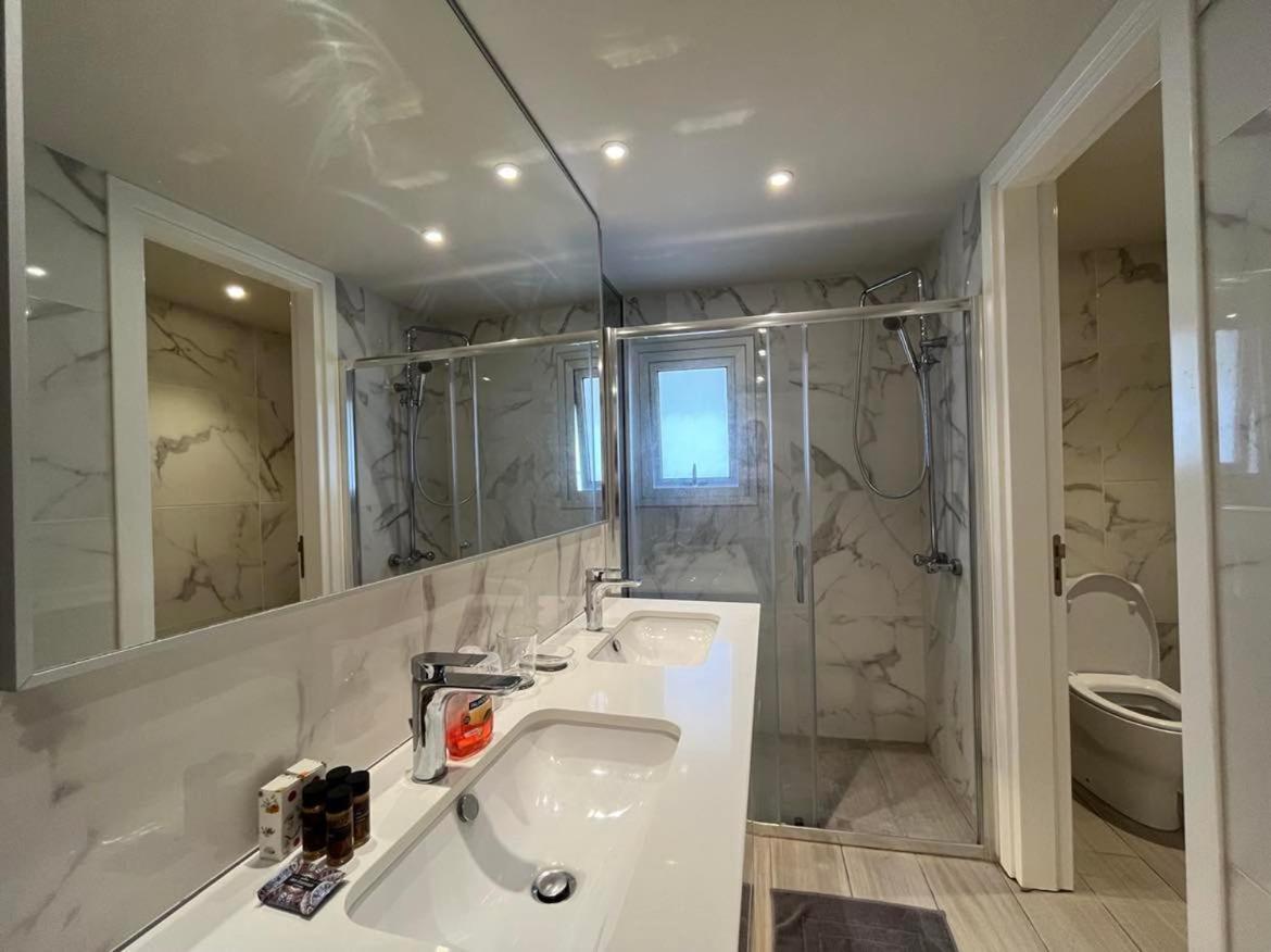 Central Business Suites Nicosia - Araouzou By Platform 357 Buitenkant foto