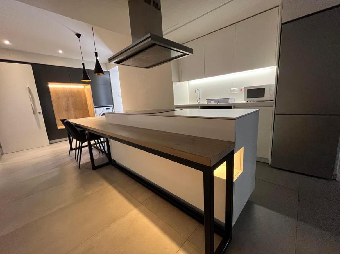 Central Business Suites Nicosia - Araouzou By Platform 357 Buitenkant foto